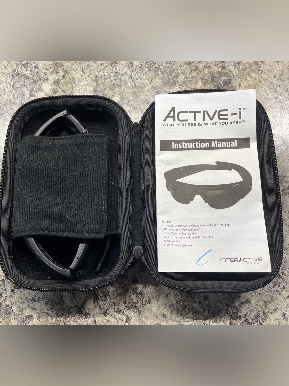 ACTIVE-i Video Recording Sunglasses in Black with Carry Case